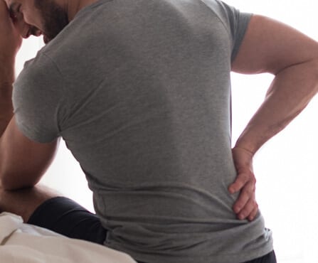 pain experiencing back pain