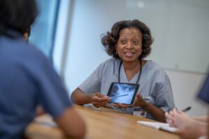 doctor discussing pain management